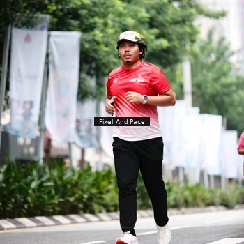 Runner Photo 8611840