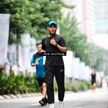 Runner Photo 8611859