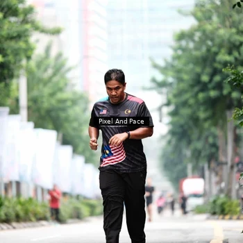 Runner Photo 8611915