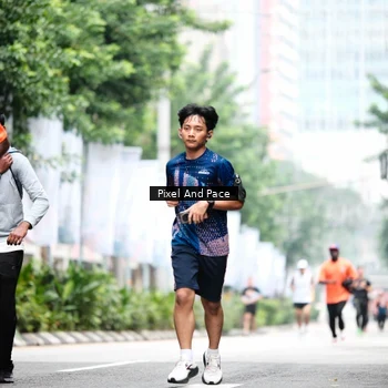 Runner Photo 8611980