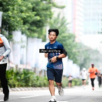 Runner Photo 8611983