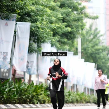 Runner Photo 8612016