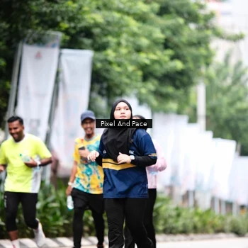 Runner Photo 8612024
