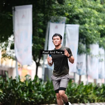 Runner Photo 8612036