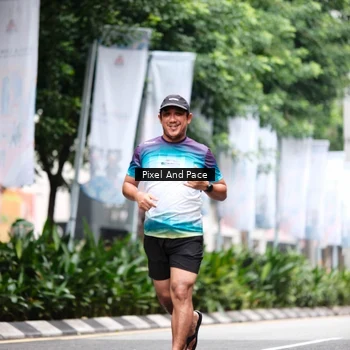 Runner Photo 8612122