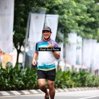 Runner Photo 8612123