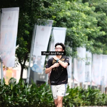 Runner Photo 8612145