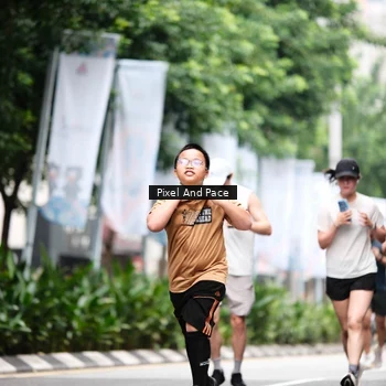 Runner Photo 8612155