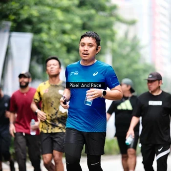Runner Photo 8612190
