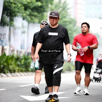 Runner Photo 8612198