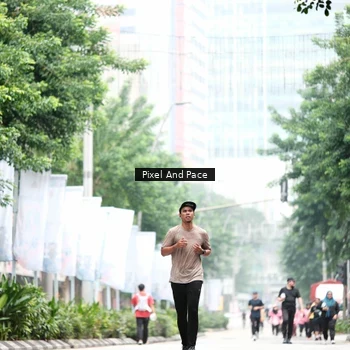 Runner Photo 8612238