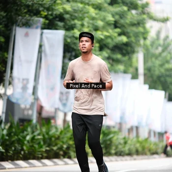 Runner Photo 8612242