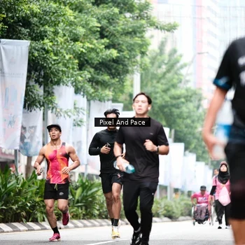 Runner Photo 8612271