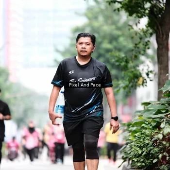 Runner Photo 8612278