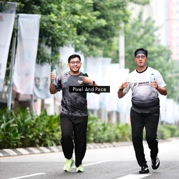 Runner Photo 8612280