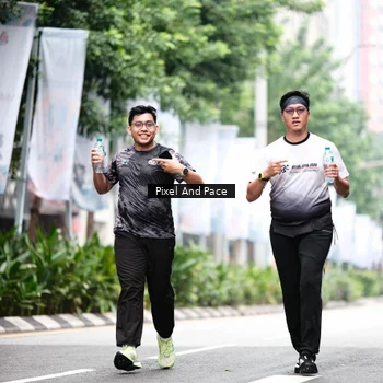 Runner Photo 8612283