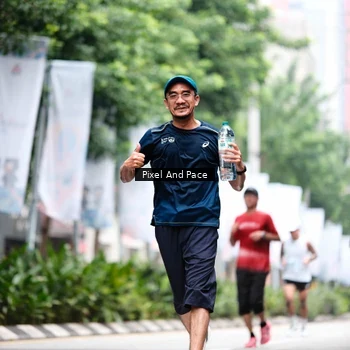 Runner Photo 8612291