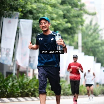 Runner Photo 8612292