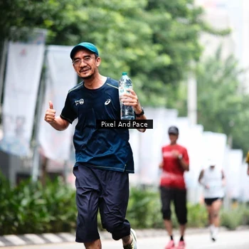 Runner Photo 8612294