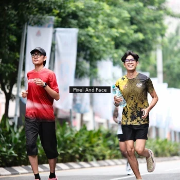 Runner Photo 8612298