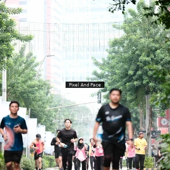 Runner Photo 8612300