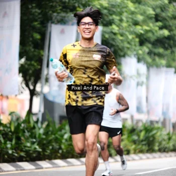 Runner Photo 8612304
