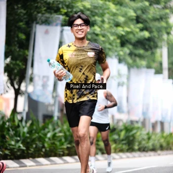 Runner Photo 8612305