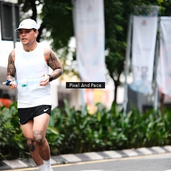 Runner Photo 8612312