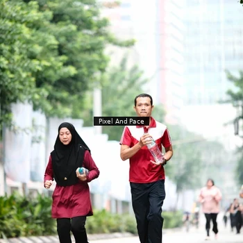Runner Photo 8612315