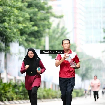 Runner Photo 8612316