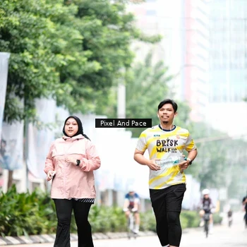 Runner Photo 8612337