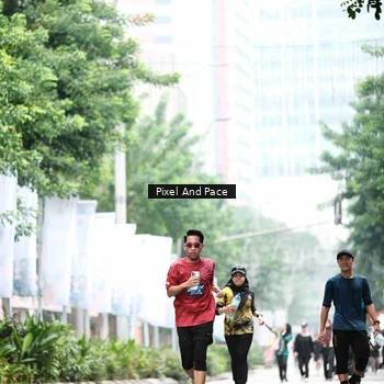 Runner Photo 8612355
