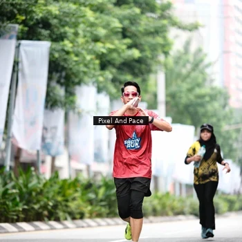 Runner Photo 8612360