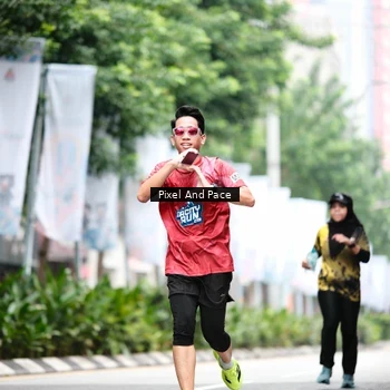 Runner Photo 8612362