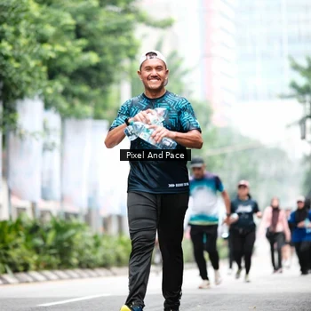 Runner Photo 8612370