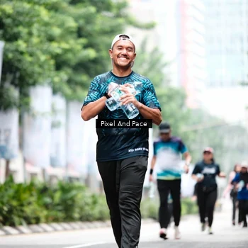 Runner Photo 8612374