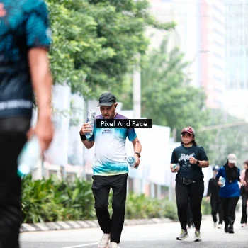 Runner Photo 8612375