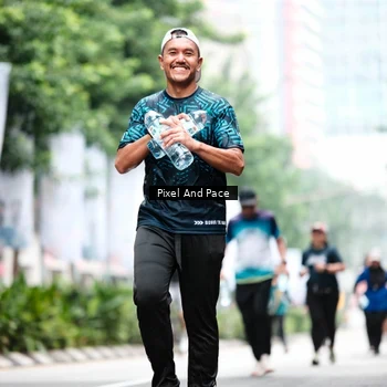 Runner Photo 8612376