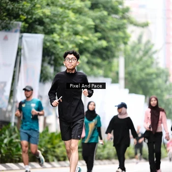 Runner Photo 8612402