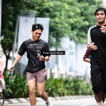 Runner Photo 8612420