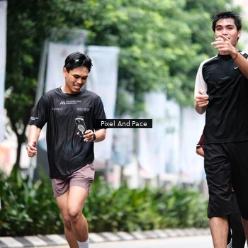 Runner Photo 8612423