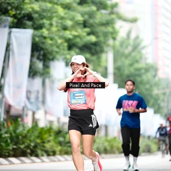 Runner Photo 8612433