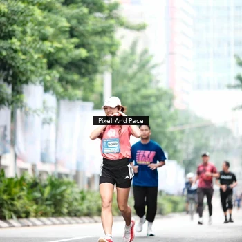 Runner Photo 8612434