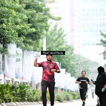 Runner Photo 8612450