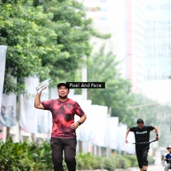 Runner Photo 8612453