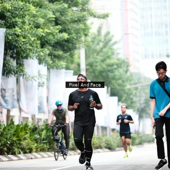 Runner Photo 8612484