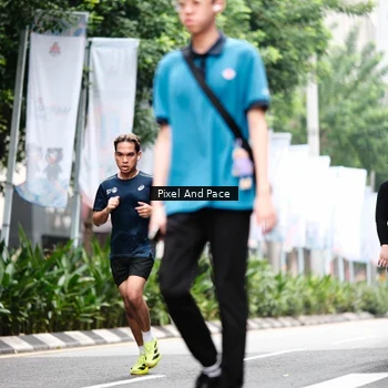 Runner Photo 8612492