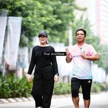 Runner Photo 8612498