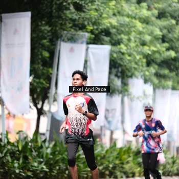 Runner Photo 8612560