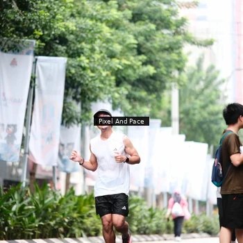 Runner Photo 8612574